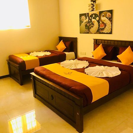 Queensland Hotel Νουβάρα Ελίγια Εξωτερικό φωτογραφία